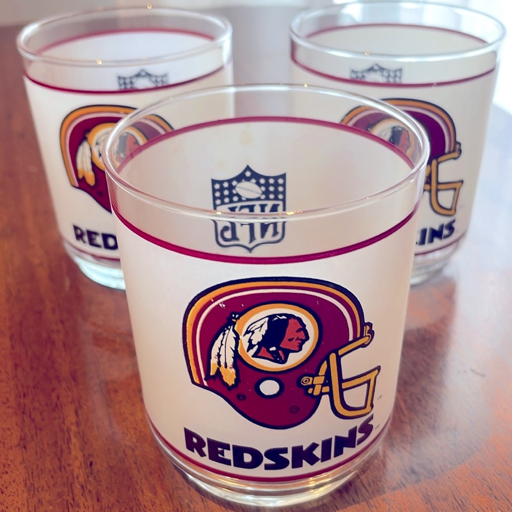 Vintage Washington Redskins Tumbler Glass 4”  retro logo